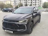 Черный Chevrolet Tracker, 3 позиция 2025 года, КПП Автомат, в Навои за ~19 632 y.e. id6733324, Фото №1