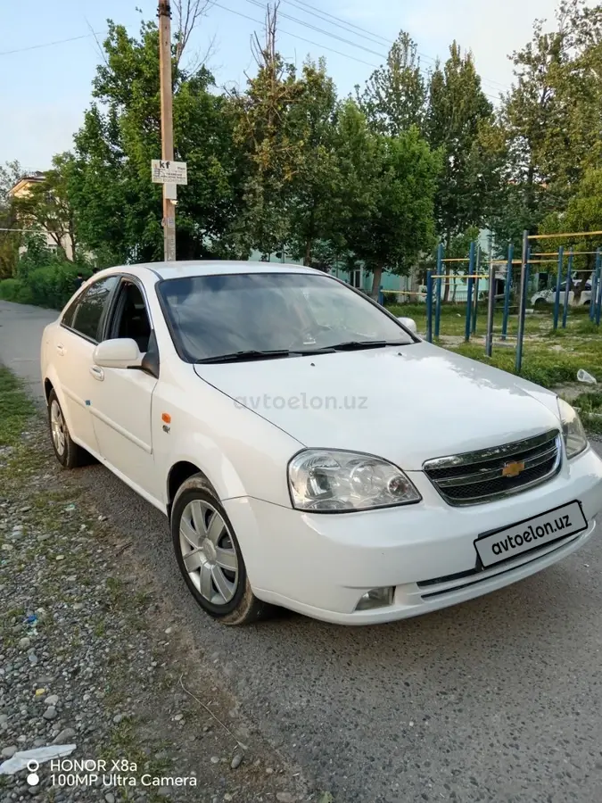 Chevrolet Lacetti 2010