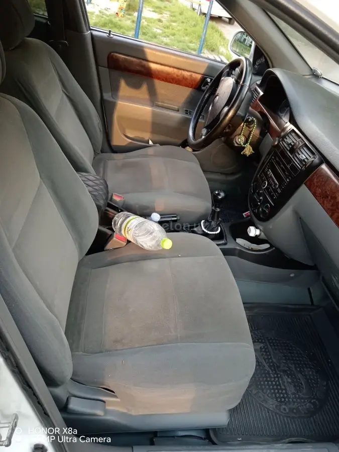 Chevrolet Lacetti 2010 — 3