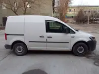 Белый Volkswagen Caddy 2024 года, КПП Механика, в Ташкент за ~17 380 y.e. id6347638