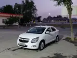 Белый Chevrolet Cobalt, 4 позиция 2023 года, КПП Автомат, в Ташкент за 11 500 y.e. id4506276