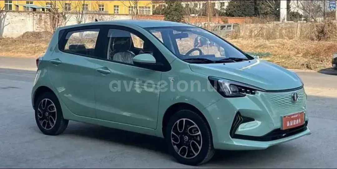 Changan Benben E-Star — 4
