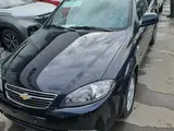 Тё̀мно-си́ний Chevrolet Gentra, 3 позиция 2023 года, КПП Автомат, в Ташкент за 14 300 y.e. id5029653, Фото №1