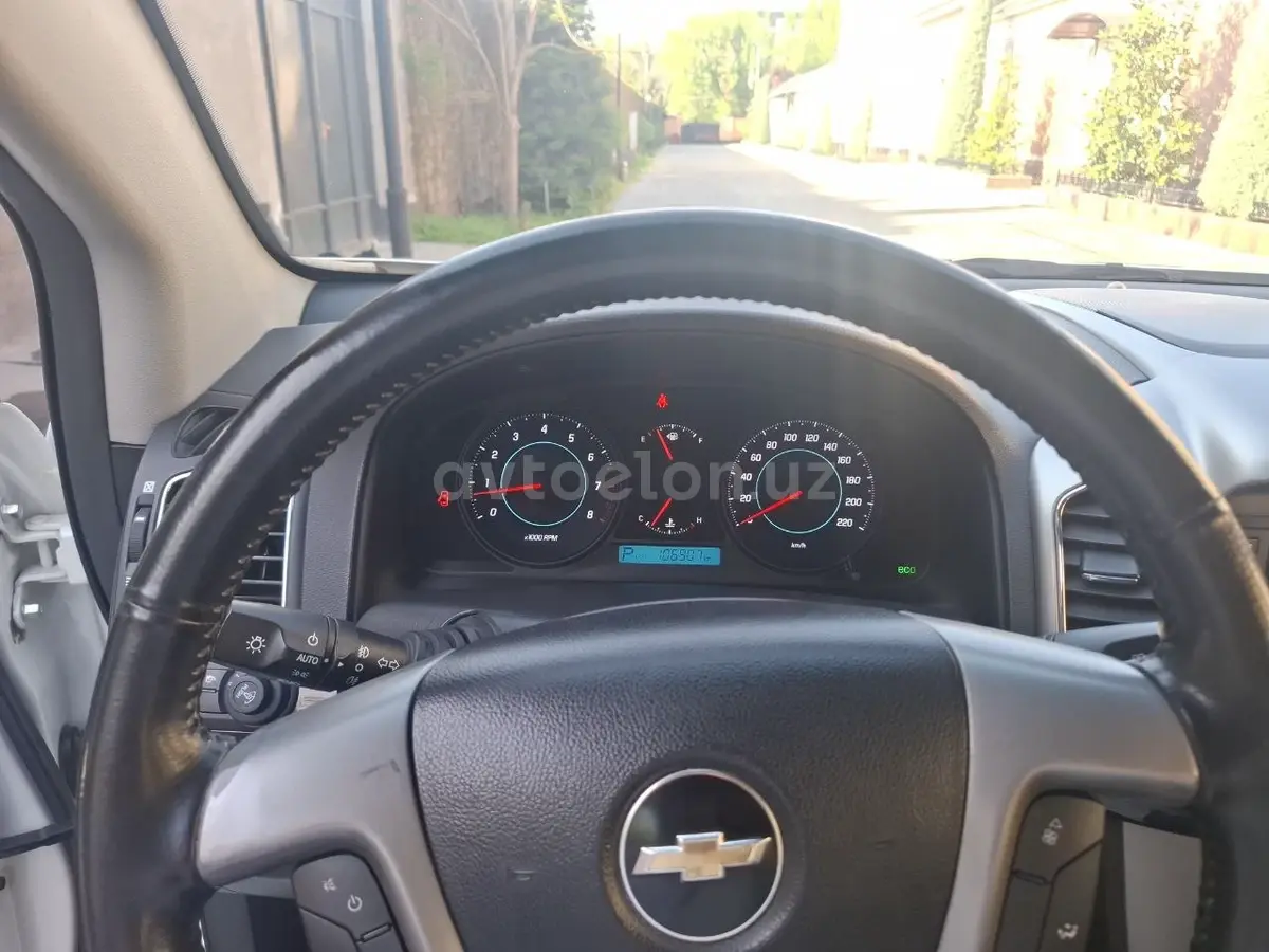 Chevrolet Captiva 2012 — 4