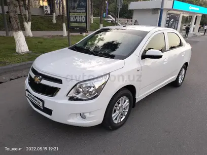 Белый Chevrolet Cobalt, 4 евро позиция 2021 года, КПП Автомат, в Ташкент за 11 200 y.e. id2410093