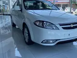 Oq Chevrolet Gentra, 3 pozitsiya 2023 yil, КПП Avtomat, shahar Jizzax uchun ~10 399 у.е. id3099642