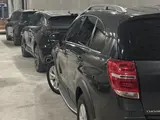 Мокрый асфальт Chevrolet Captiva, 4 позиция 2018 года, КПП Автомат, в Самарканд за 19 500 y.e. id6532465, Фото №1