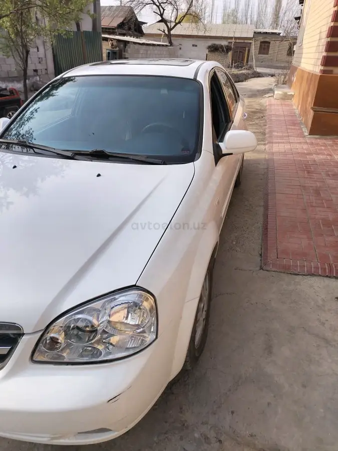 Chevrolet Lacetti 2010 — 3