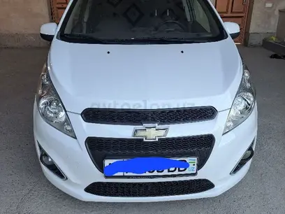 Белый Chevrolet Spark, 4 позиция 2018 года, КПП Механика, в Ташкент за 7 500 y.e. id5204406