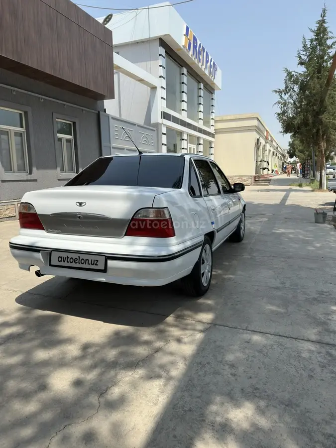 Daewoo Nexia — 4