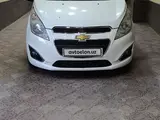 Белый Chevrolet Spark, 2 евро позиция 2013 года, КПП Автомат, в Ташкент за 5 800 y.e. id5203160, Фото №1