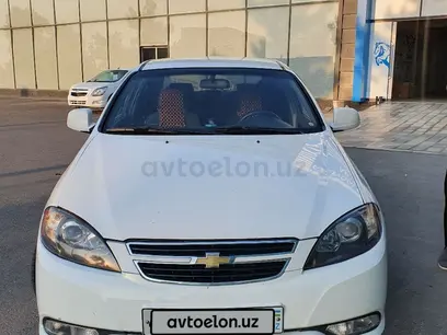 Белый Chevrolet Gentra 2018 года, КПП Автомат, в Фергана за 9 500 y.e. id5215000