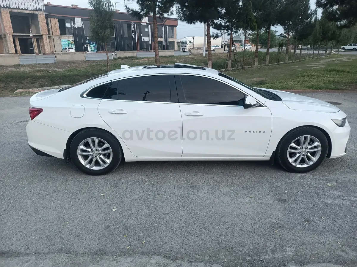 Chevrolet Malibu 2 2018