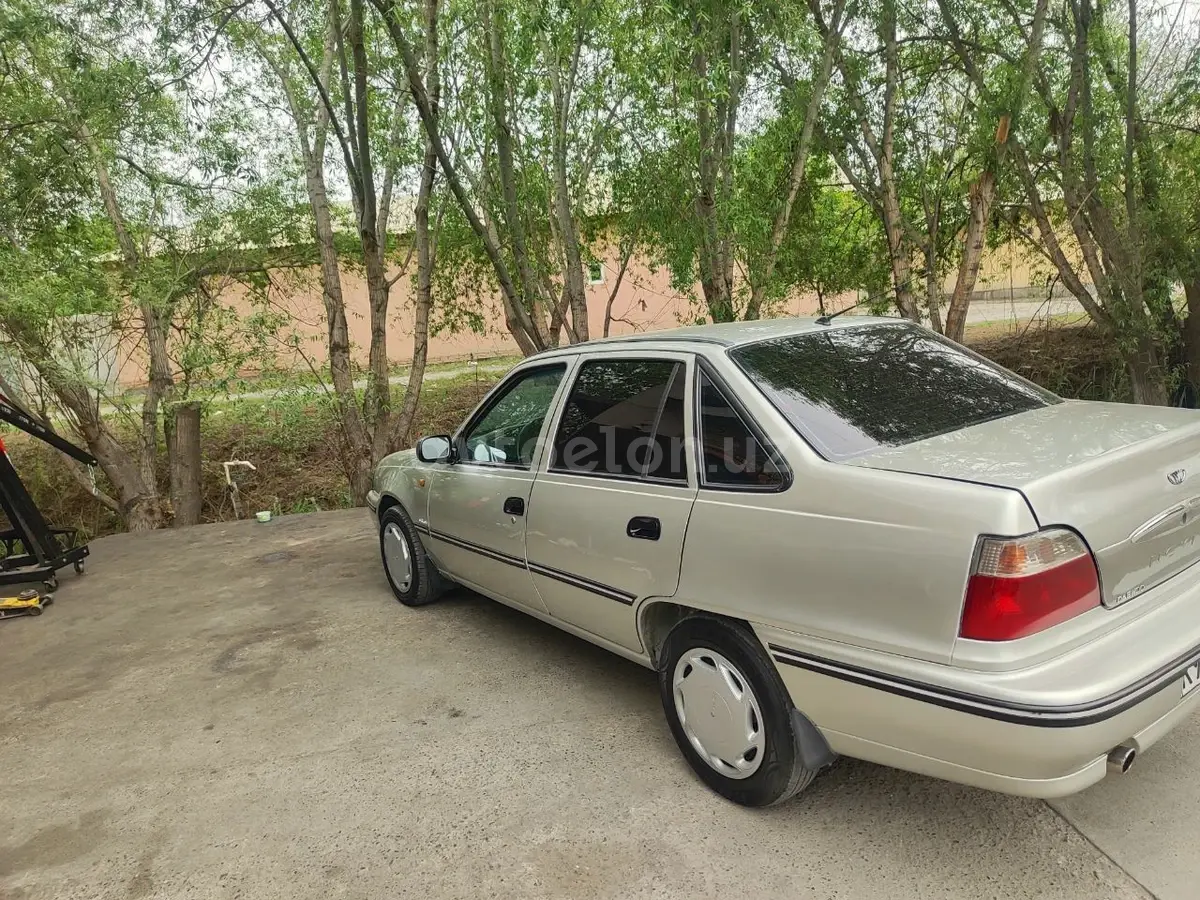 Daewoo Nexia 2008 — 3