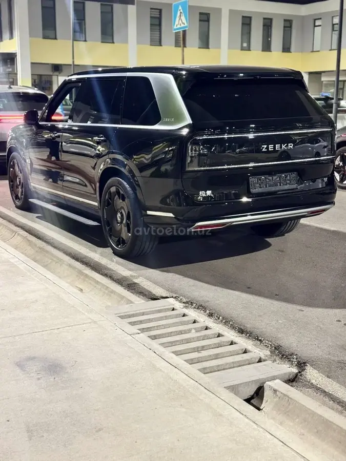 Zeekr 9X — 2
