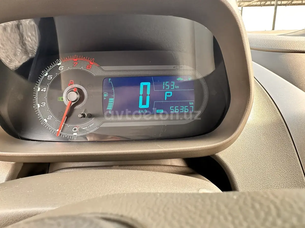 Chevrolet Cobalt — 6