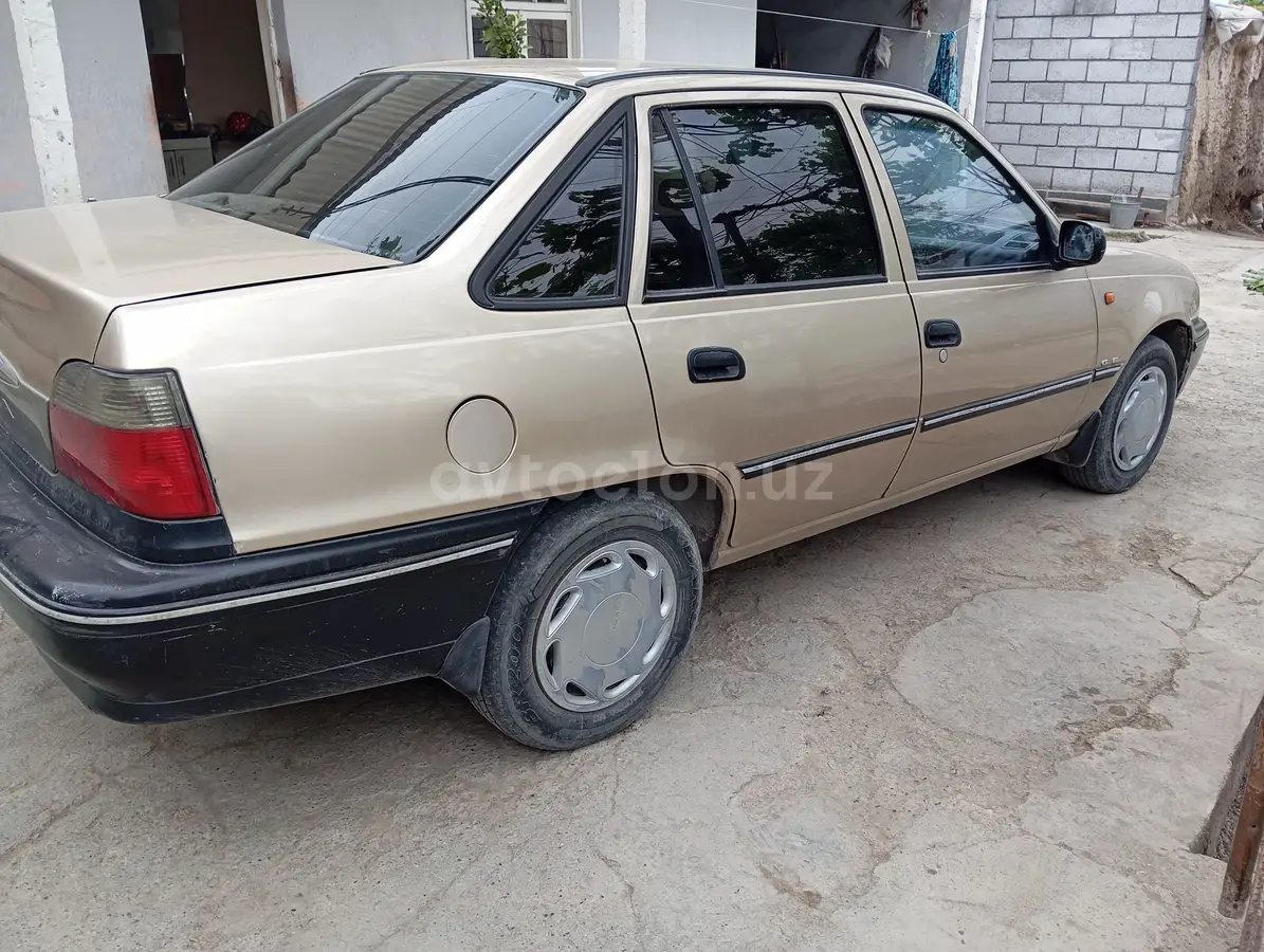 Daewoo Nexia — 4