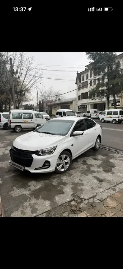 Chevrolet Onix 2023 — 2