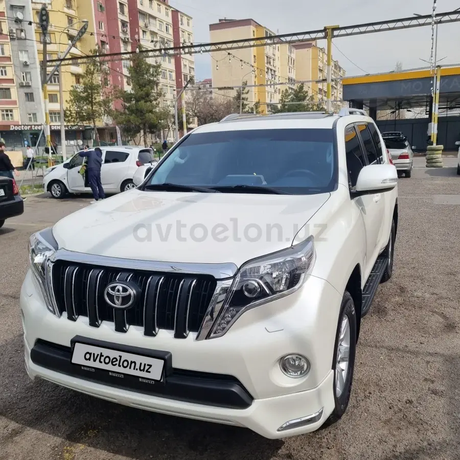 Toyota Land Cruiser Prado