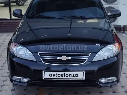 Черный Chevrolet Gentra, 3 позиция 2022 года, КПП Автомат, в Андижан за 13 700 y.e. id5168676