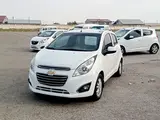 Белый Chevrolet Spark, 4 позиция 2022 года, КПП Механика, в Бухара за 9 800 y.e. id5212654