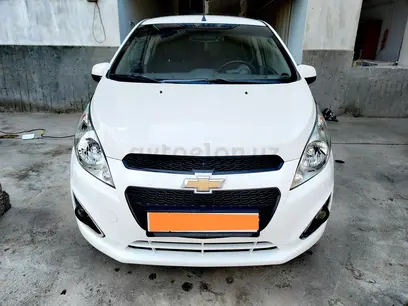 Белый Chevrolet Spark, 2 позиция 2013 года, КПП Механика, в Ташкент за 6 500 y.e. id4946213