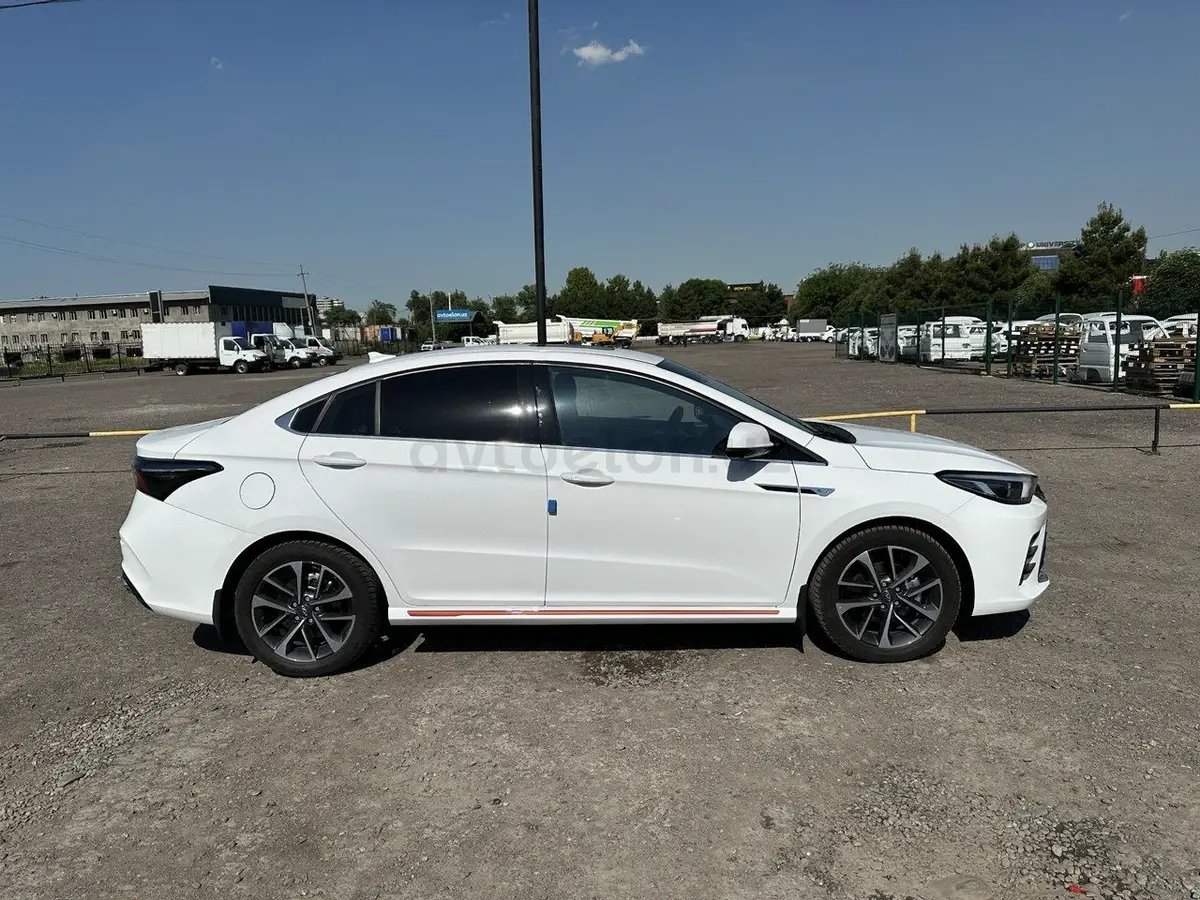 Chery Arrizo 6 Pro — 2