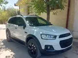 Белый Chevrolet Captiva, 4 позиция 2018 года, КПП Автомат, в Самарканд за 15 700 y.e. id6506029, Фото №1