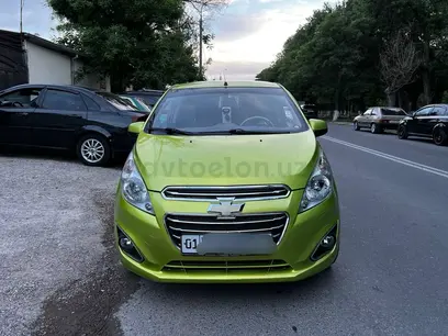 Жёлто-зеленый Chevrolet Spark, 2 евро позиция 2015 года, КПП Автомат, в Ташкент за 6 700 y.e. id5120656