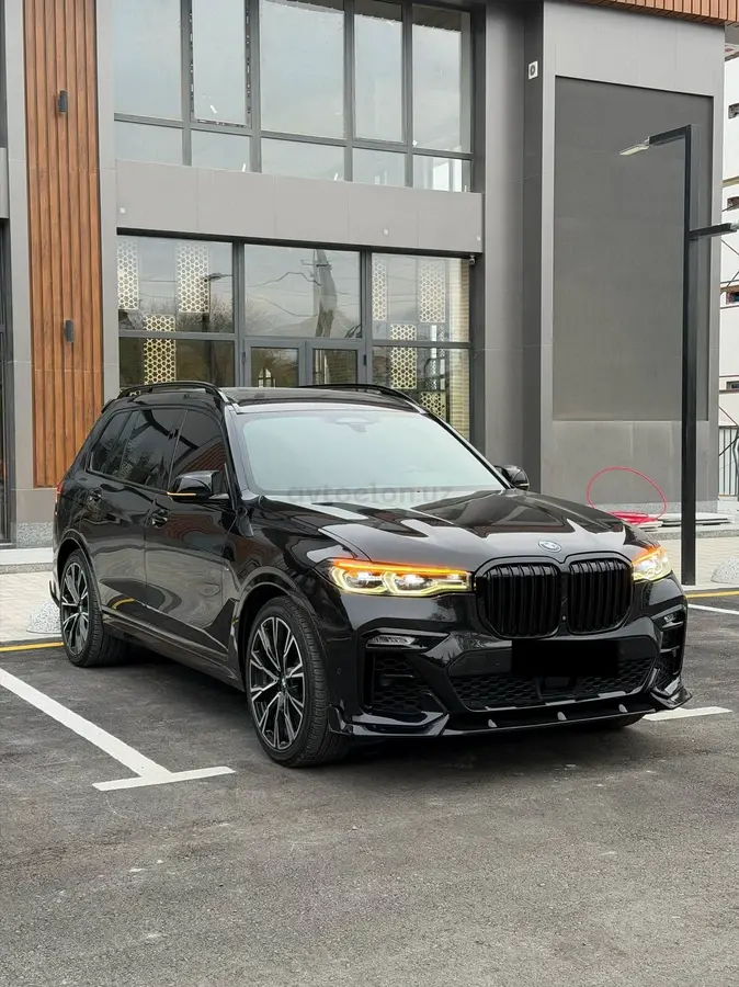 Toyota Land Cruiser — 3