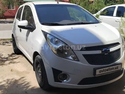 Белый Chevrolet Spark, 1 позиция 2014 года, КПП Механика, в Ташкент за 4 700 y.e. id5175983