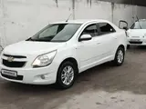 Белый Chevrolet Cobalt, 4 позиция 2021 года, КПП Автомат, в Самарканд за 11 000 y.e. id5180922