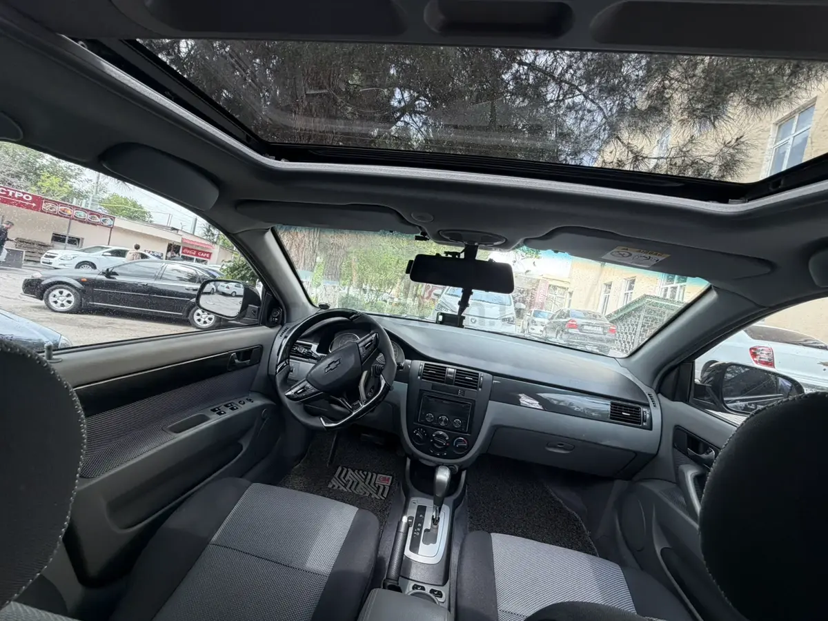 Chevrolet Gentra 2023 — 10