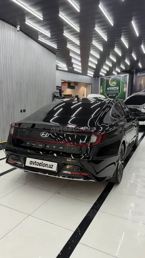 Hyundai Sonata — 2