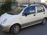 Белый Chevrolet Matiz, 4 позиция 2012 года, КПП Механика, в Чирчик за 5 200 y.e. id6387266