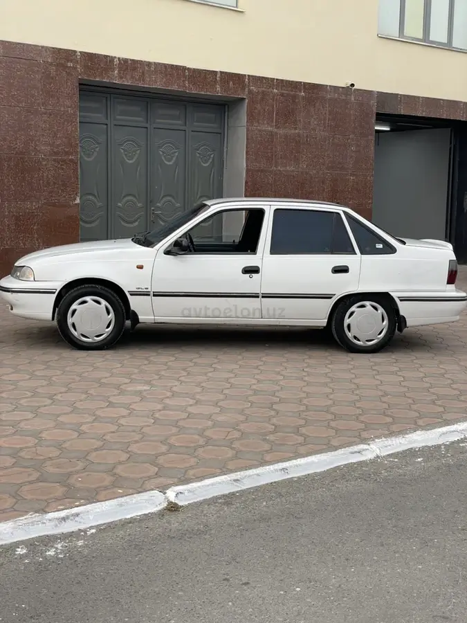 Daewoo Nexia 2003 — 5