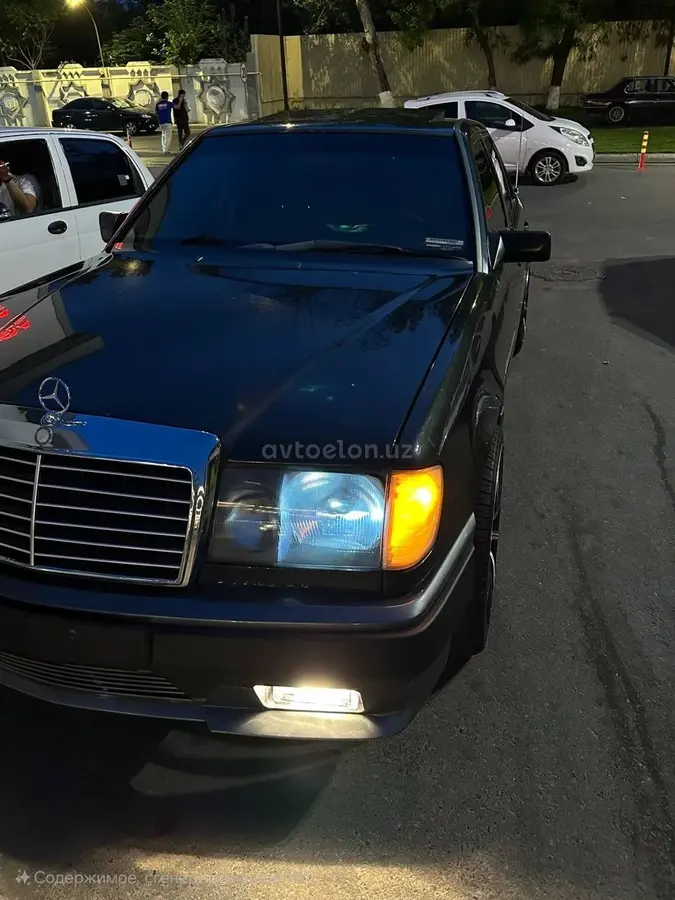 Mercedes-Benz E 230 — 4