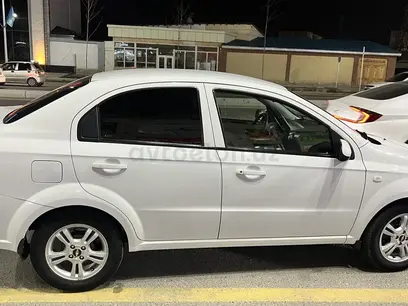 Белый Chevrolet Nexia 3, 4 позиция 2018 года, КПП Автомат, в Самарканд за 9 500 y.e. id4891311