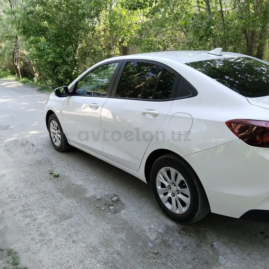 Chevrolet Onix 2023 — 6