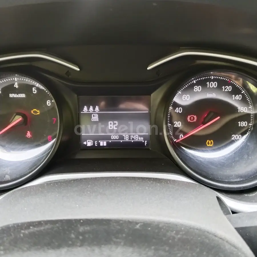 Chevrolet Onix 2023 — 8