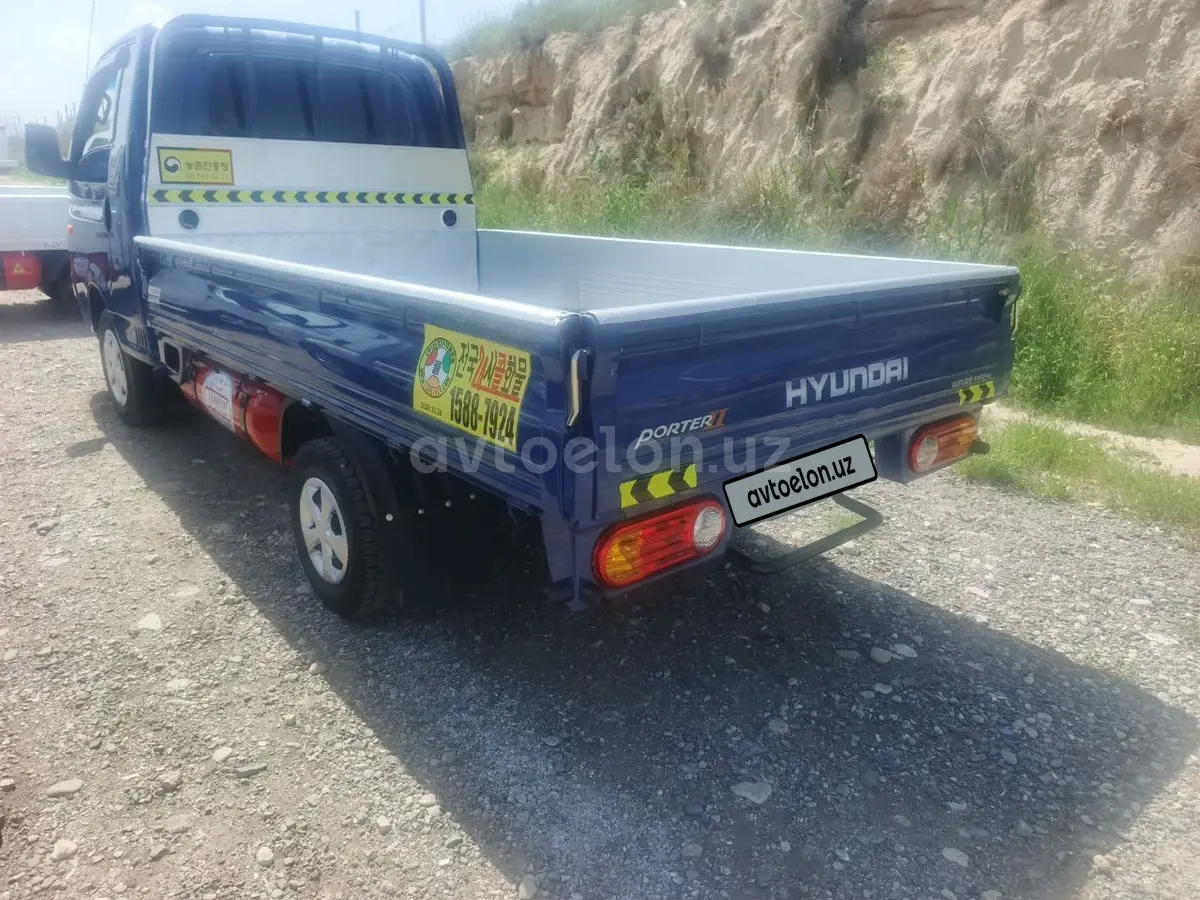 Hyundai Porter — 2