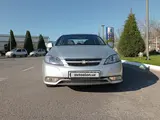 Серебристый Chevrolet Gentra, 2 позиция 2014 года, КПП Механика, в Ташкент за 10 900 y.e. id6761254, Фото №1
