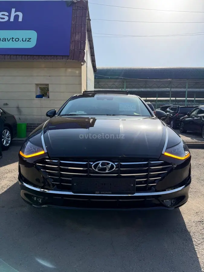 Hyundai Sonata — 2