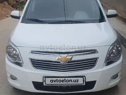 Белый Chevrolet Cobalt, 2 позиция 2021 года, КПП Механика, в Байсунский район за 9 900 y.e. id4991604