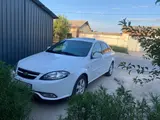 Белый Chevrolet Lacetti, 3 позиция 2020 года, КПП Автомат, в Чиназ за 11 000 y.e. id5229025, Фото №1