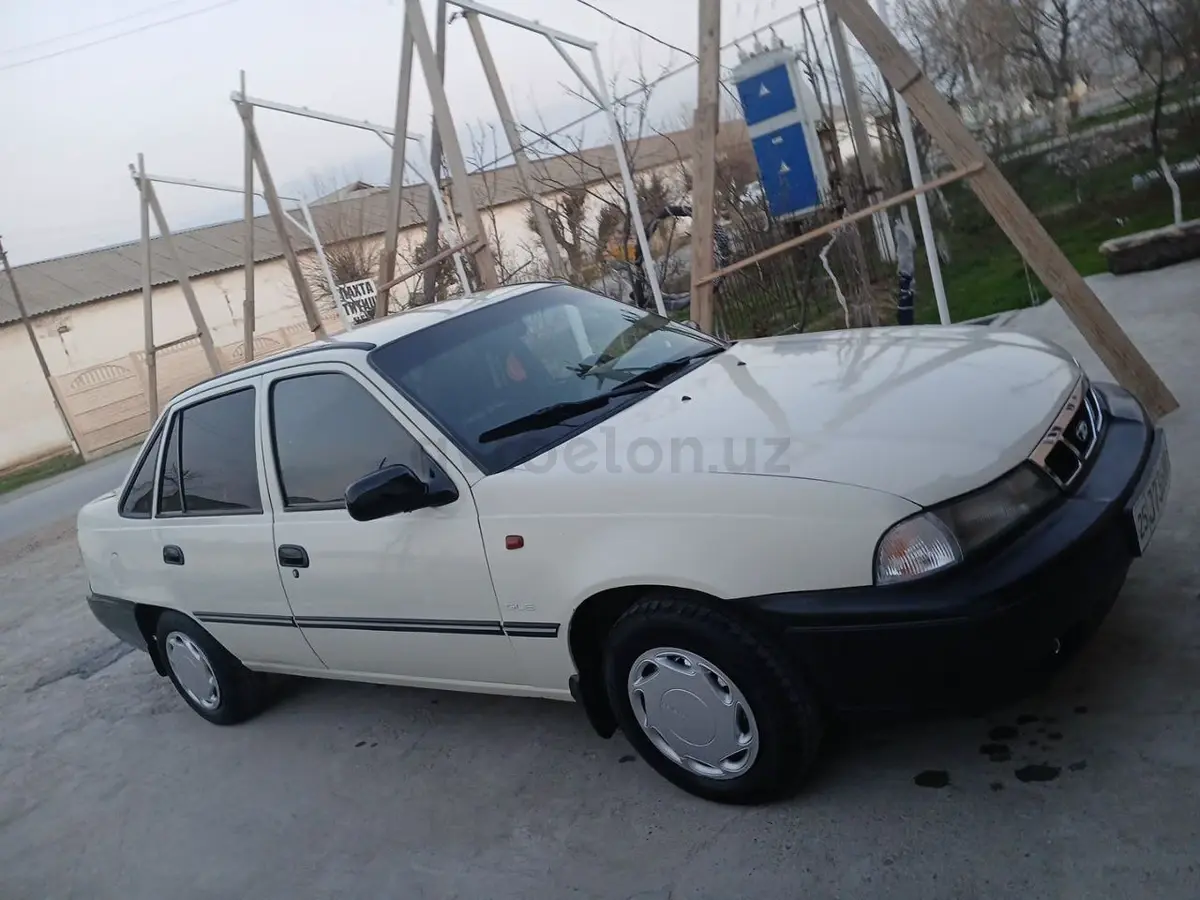 Daewoo Nexia — 2