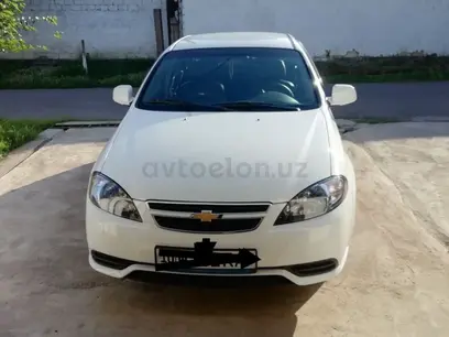 Белый Chevrolet Lacetti, 1 позиция 2019 года, КПП Механика, в Алмалык за 12 000 y.e. id2427899
