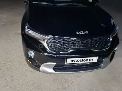 Черный Kia Sonet 2024 года, КПП Автомат, в Ташкент за 16 200 y.e. id6402491