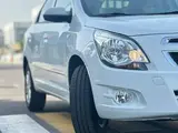 Белый Chevrolet Cobalt, 4 позиция 2024 года, КПП Автомат, в Шахрисабз за 12 850 y.e. id5227343, Фото №1