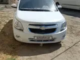 Белый Chevrolet Cobalt, 3 позиция 2014 года, КПП Механика, в Бухара за 7 200 y.e. id5199029, Фото №1
